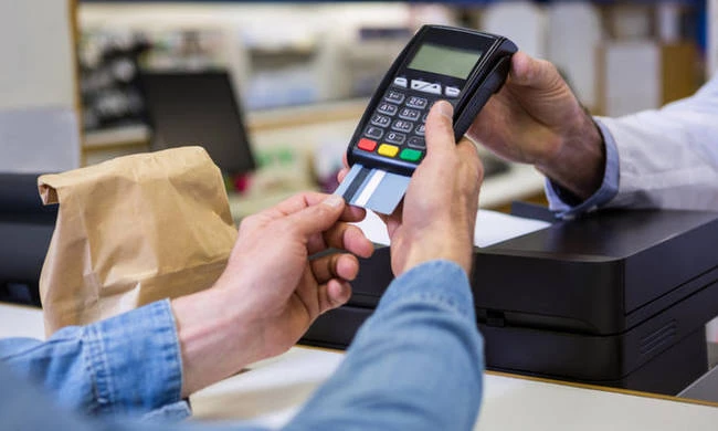 Λοταρία αποδείξεων – aade.gr: Την Πέμπτη η νέα κλήρωση – Πώς θα πάρετε τα 1.000 ευρώ